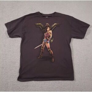 DC Comics‎ Wonder Woman T-Shirt Men's Medium Gray Big Graphic Superhero Grunge